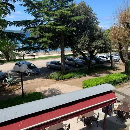 Right On The Crikvenica