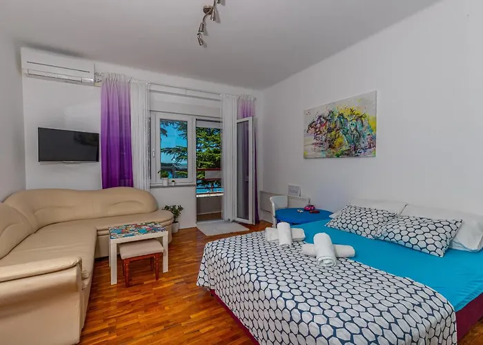 Right On The Crikvenica